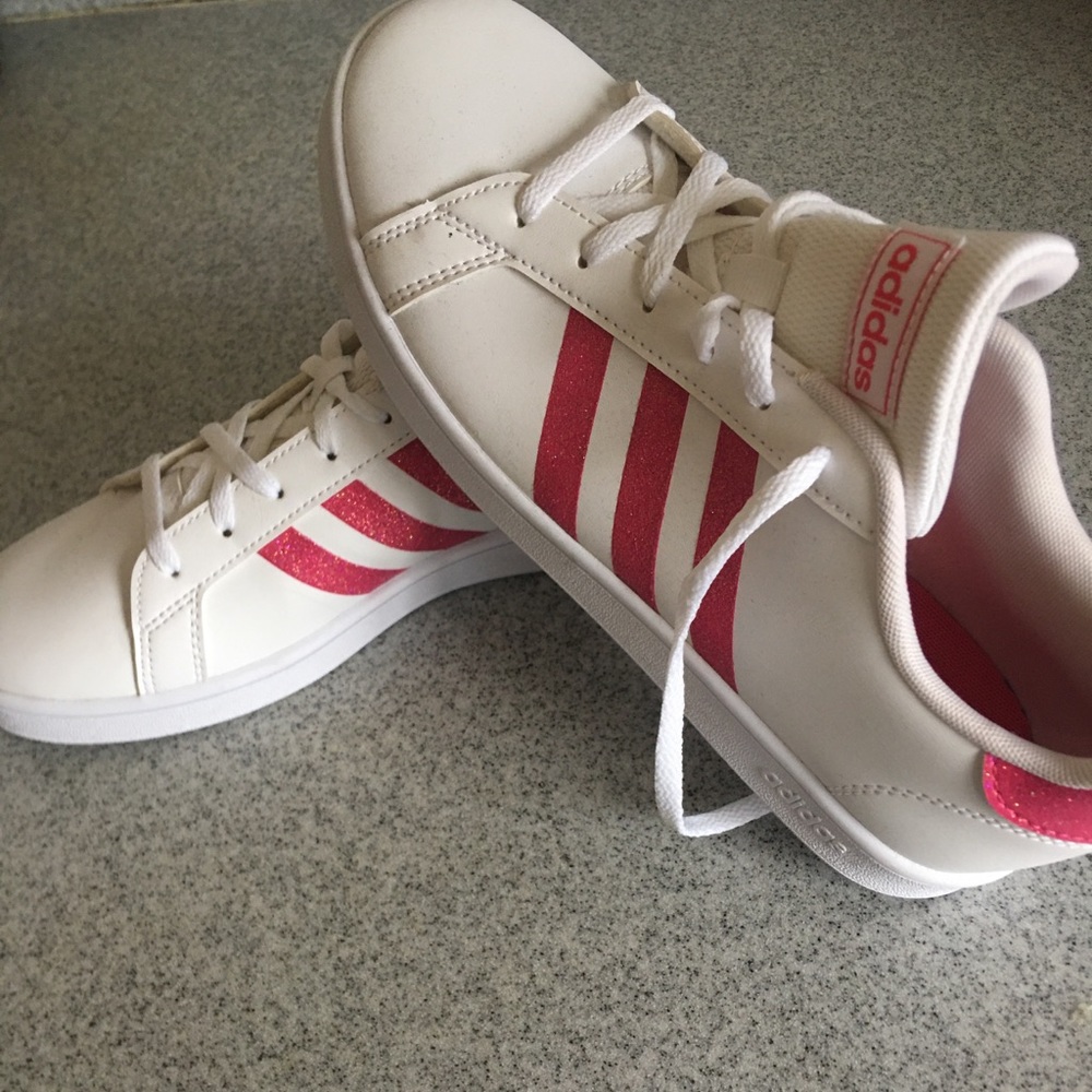 Adidas lady sneakers